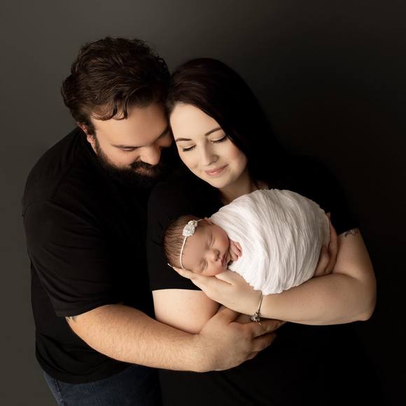 Meet your Posher, Kylie - Picture 1 of 1